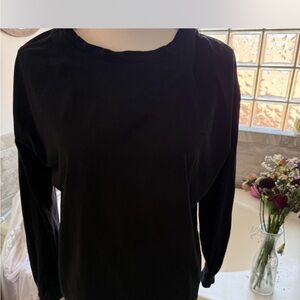Everlane Women's Black Long Sleeve Top